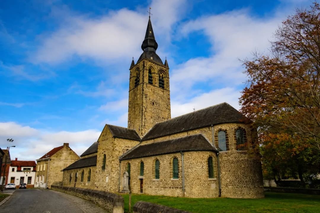 Église de Tous-les-Saints à Blaton
